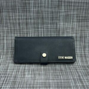 Steve Madden Black Wallet